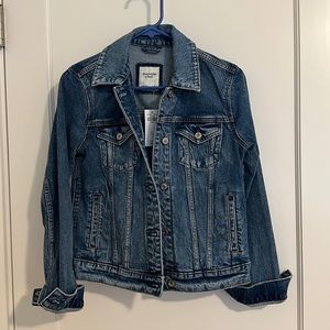 NWT Abercrombie & Fitch denim jacket